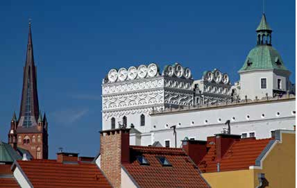 Stare Miasto z Zamkiem Książąt Pomorskich i wieżą katedry  św. Jakuba w Szczecinie (fot. Tomasz Duda)