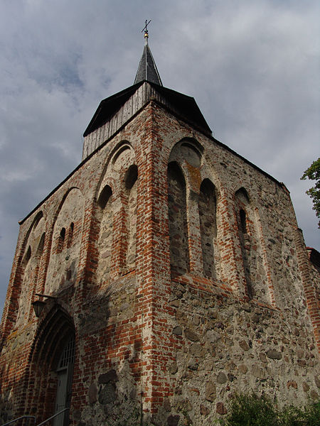 Kościół św. Jakuba w Zirchow, autor: Tilman2007, źródło: commons.wikimedia.org