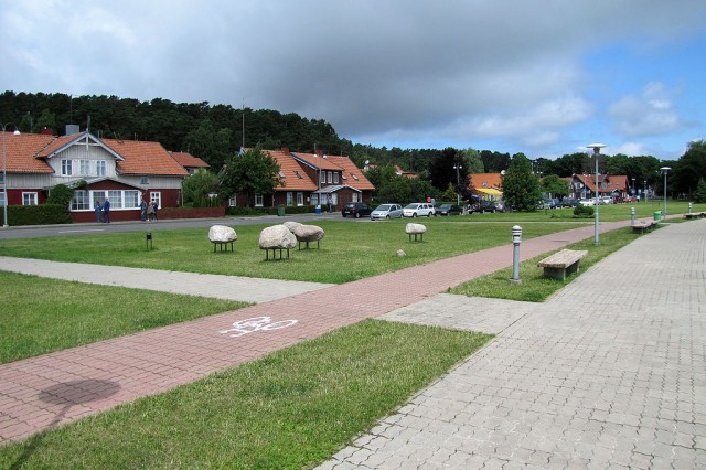 Bulwar spacerowy w  Juodkrantė, Autor: GiW, źródło: commons.wikimedia.org