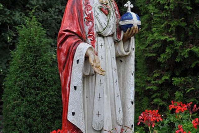Figura Jezusa w Garczegorzu, autor: Paweł "pbm" Szubert, źródło: commons.wikimedia.org