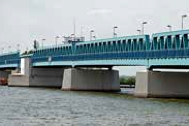 Most na Pianie – połączenie wyspy Uznam  ze stałym lądem  (fot. Tomasz Duda)